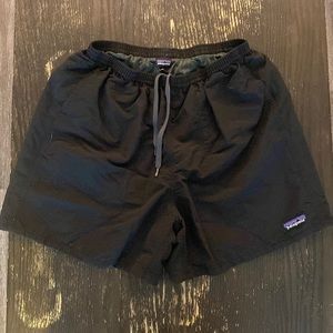 Patagonia Medium Black Shorts